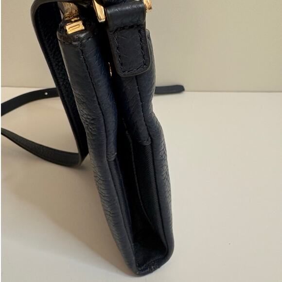 Michael Kors Fulton Crossbody Navy Leather - Picture 10 of 12